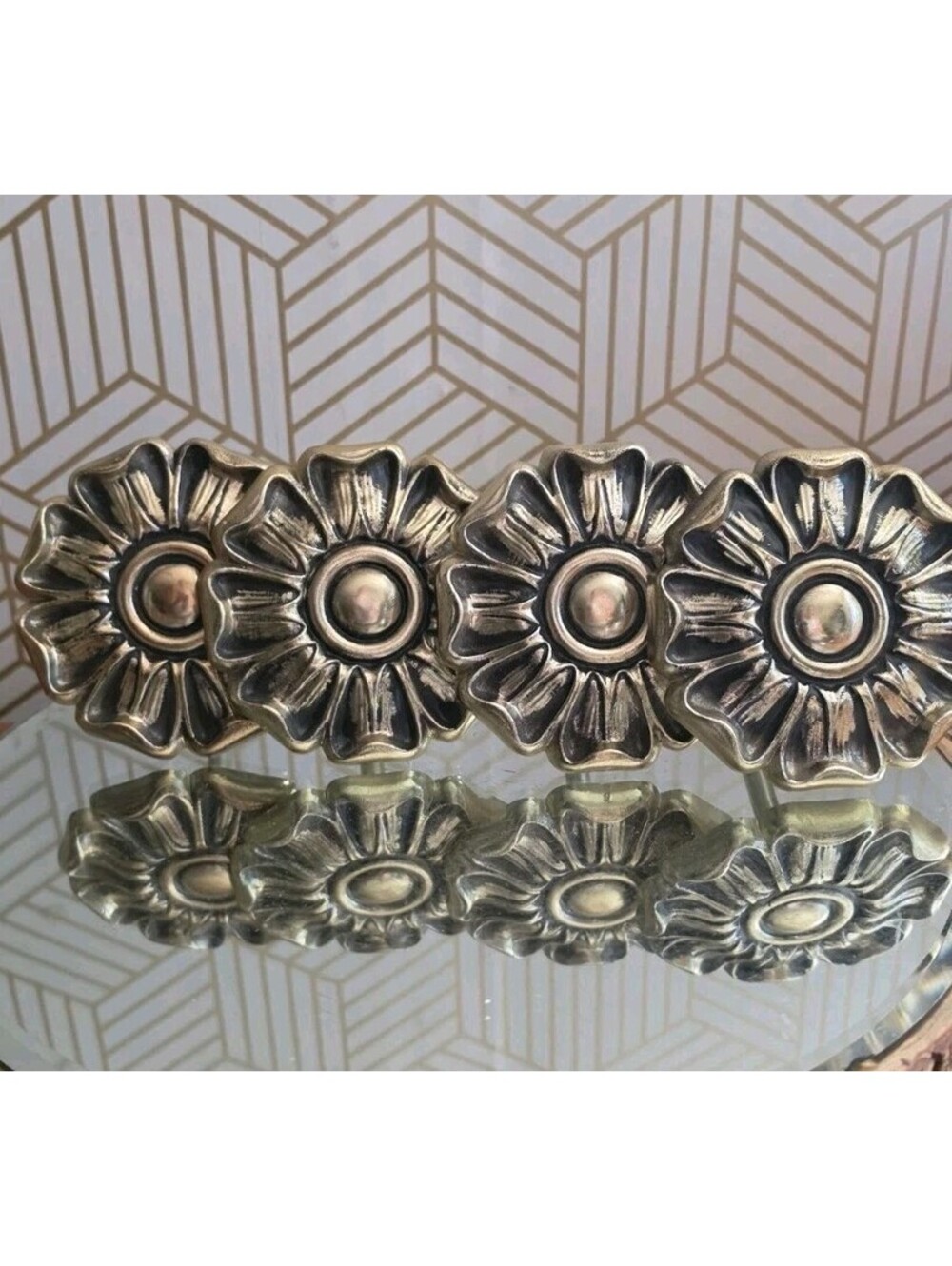 Vintage Brass Colored Daisy Decorative Curtain Tiebacks Finials Set of 4
